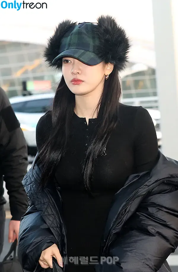 Ningning (æspa nude photo #0300 (aespa / imnotningning / littlechopper)