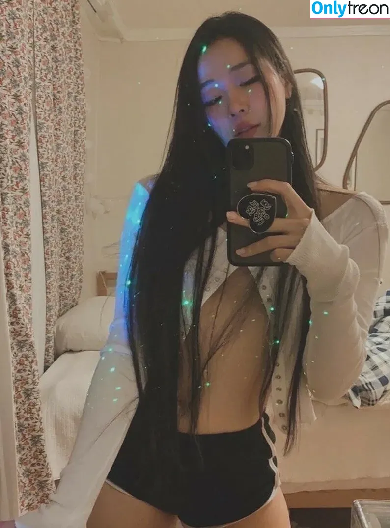 Ninibae nude photo #0058 (Sang-A Yonini / ninusbabe0916 / sanga_yonini / sangayonini)