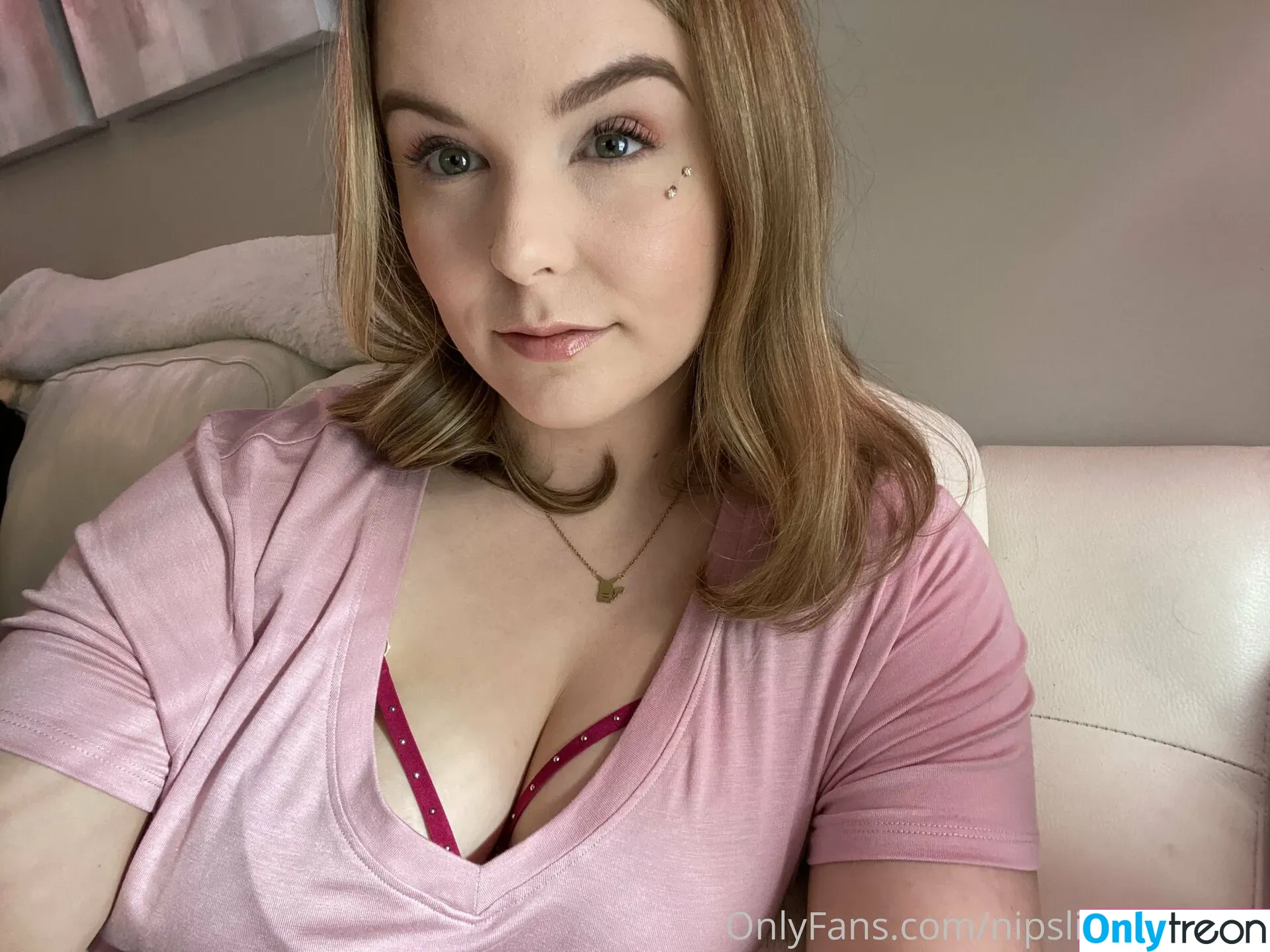 nipslipnovalynn nude photo #0009 (novalynnpress)