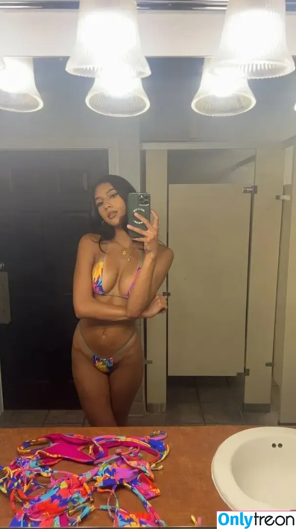Nishozoldyck Liluzihoe nude photo #0011 (nishozoldyck / zoldycknisho)