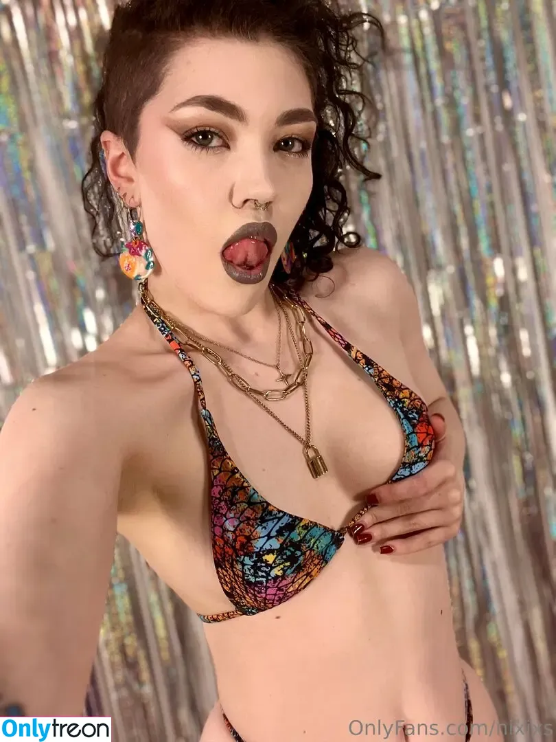 Nixi XS nude photo #0039 (Nixi_pw / nixixs)