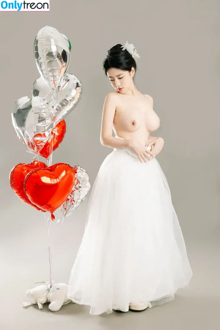 nnian_ nude photo #0722 (nianlin / nnian_011)