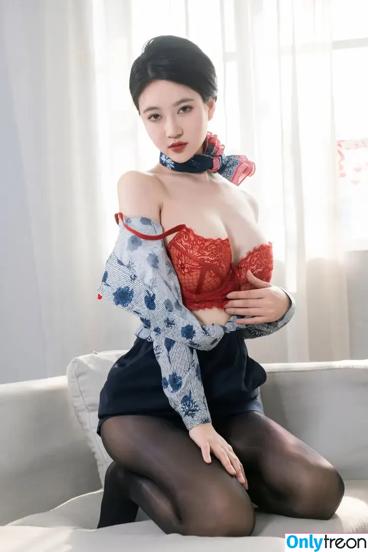 nnian_ nude photo #1082 (nianlin / nnian_011)
