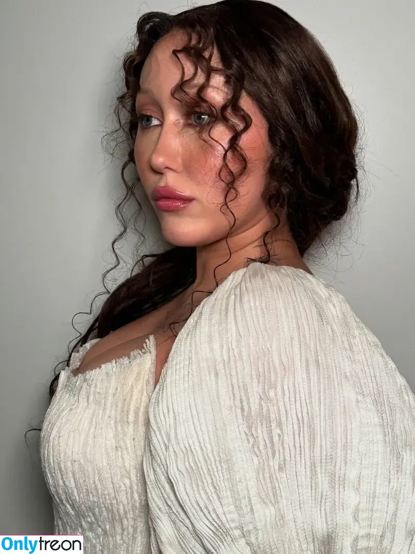 Noah Cyrus голая photo #1128 (noahcyrus)