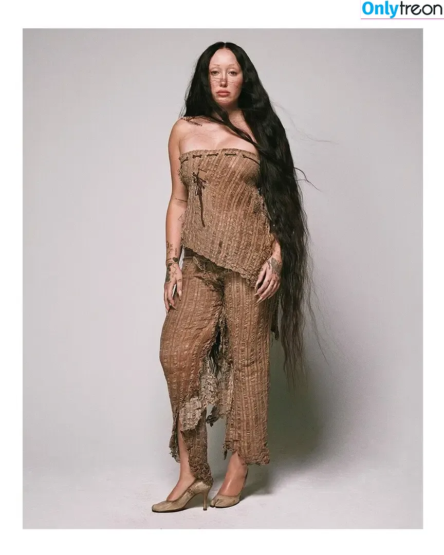 Noah Cyrus голая photo #1193 (noahcyrus)