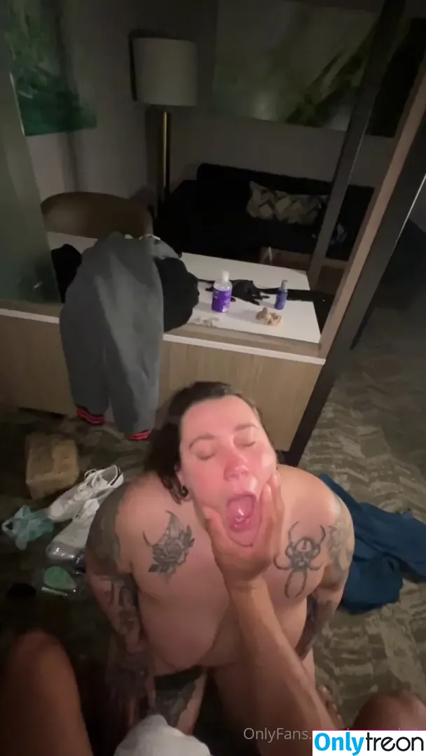 NocareKali nude photo #0001 (Alexisnocare / Kali knight)