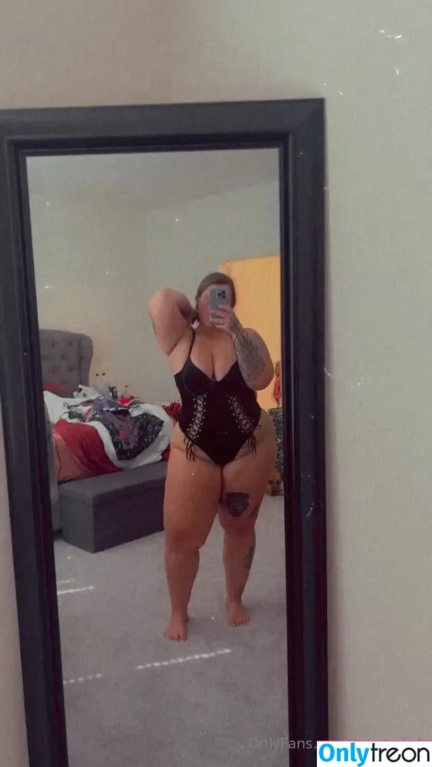 NocareKali nude photo #0070 (Alexisnocare / Kali knight)