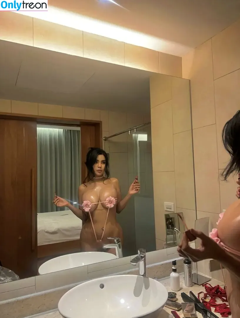 Noey Yanisa голая photo #0331 (Yingnoey2808 / noey_yanisa)