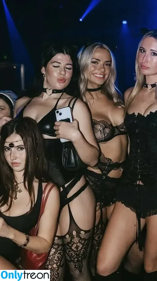 Nomi Sheridan голая photo #0167 (nomiisheridan)