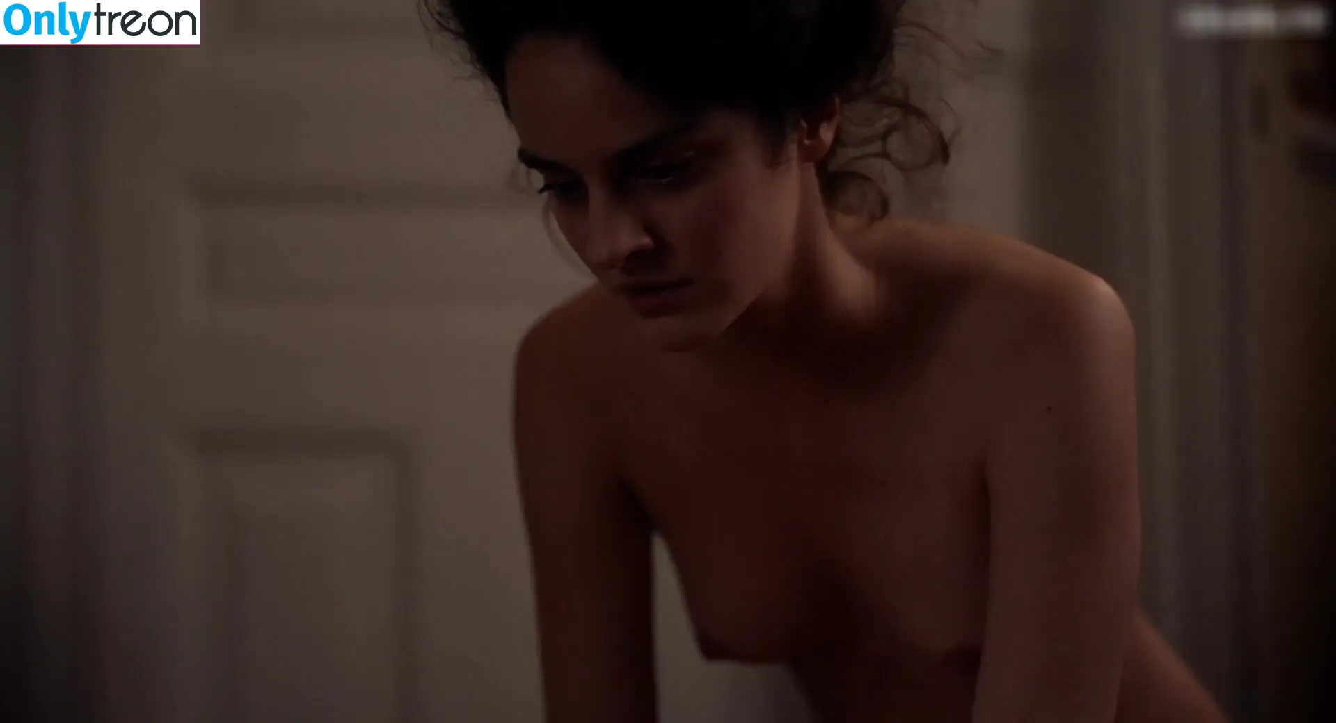 Noémie Merlant голая photo #0032 (noemiemerlant)