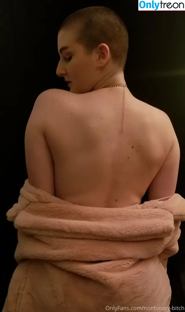 nonbinary-bitch голая photo #0014 (nonbinary-bitch)