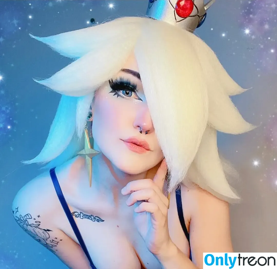 Nonbinate голая photo #0001 (M Blackburn)