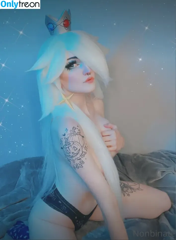 Nonbinate голая photo #0009 (M Blackburn)