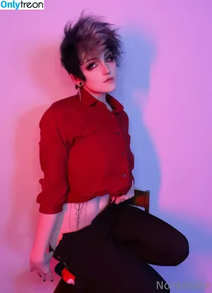 Nonbinate / M Blackburn nude photo #1468