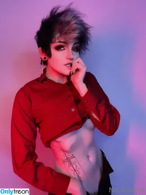 Nonbinate / M Blackburn nude photo #1477