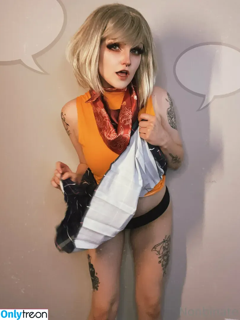 Nonbinate nude photo #1453 (M Blackburn)