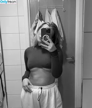 Noojia / nooojia nude photo #0015