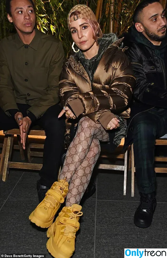 Noomi Rapace голая photo #0049 (noomirapace / rapaceonline)