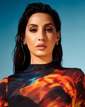 Nora Fatehi / norafatehi фото голая #0009