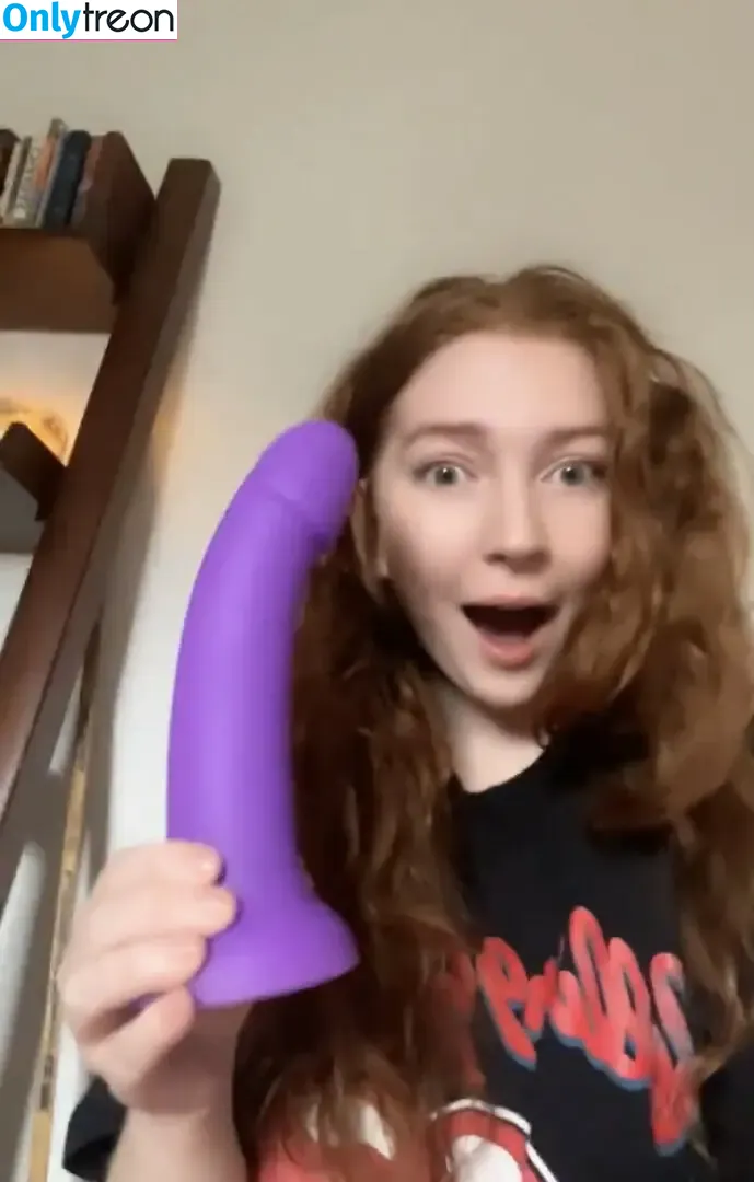 noraeinhell nude photo #0013 (Anni Rae / noraschellmusic / redhead_rae)