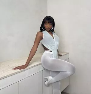 Normani Kordei / normani nude photo #0076