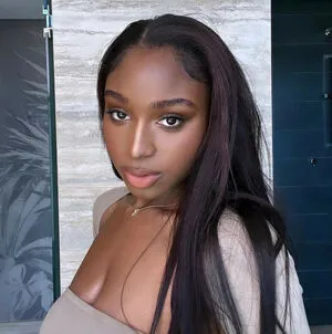 Normani / normani.sasha фото голая #0048