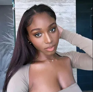 Normani / normani.sasha фото голая #0050