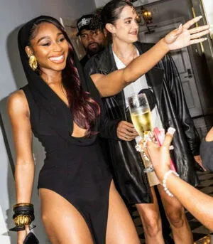 Normani / normani.sasha фото голая #0090
