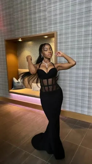 Normani / normani.sasha фото голая #0100