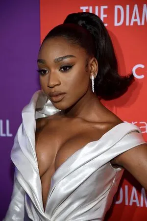 Normani / normani.sasha фото голая #0135