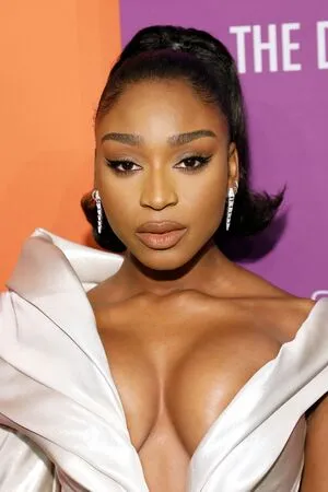 Normani / normani.sasha фото голая #0162