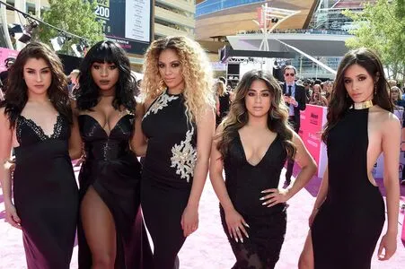Normani / normani.sasha nude photo #0243