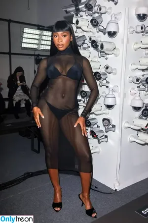 Normani / normani.sasha фото голая #0482