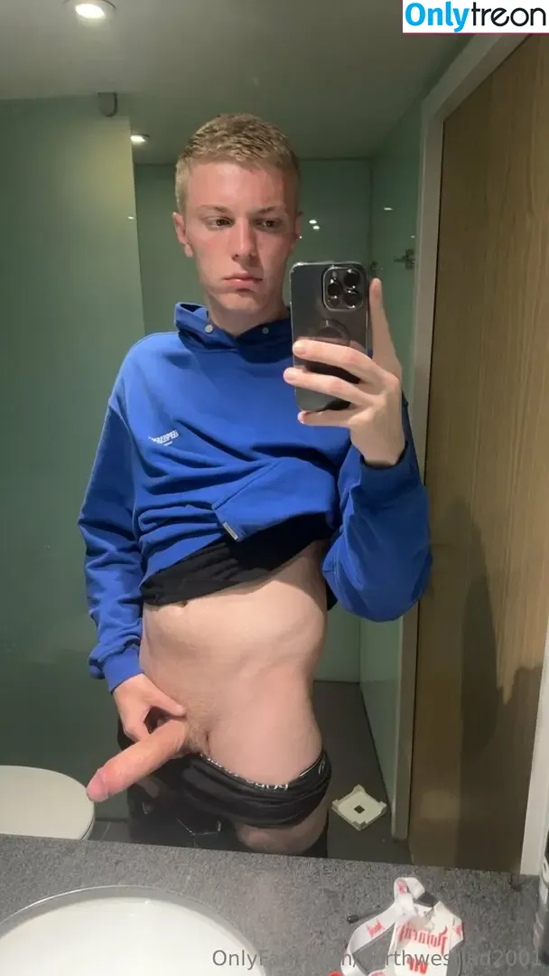 northwestlad2001 nude photo #0074 (drewan091)