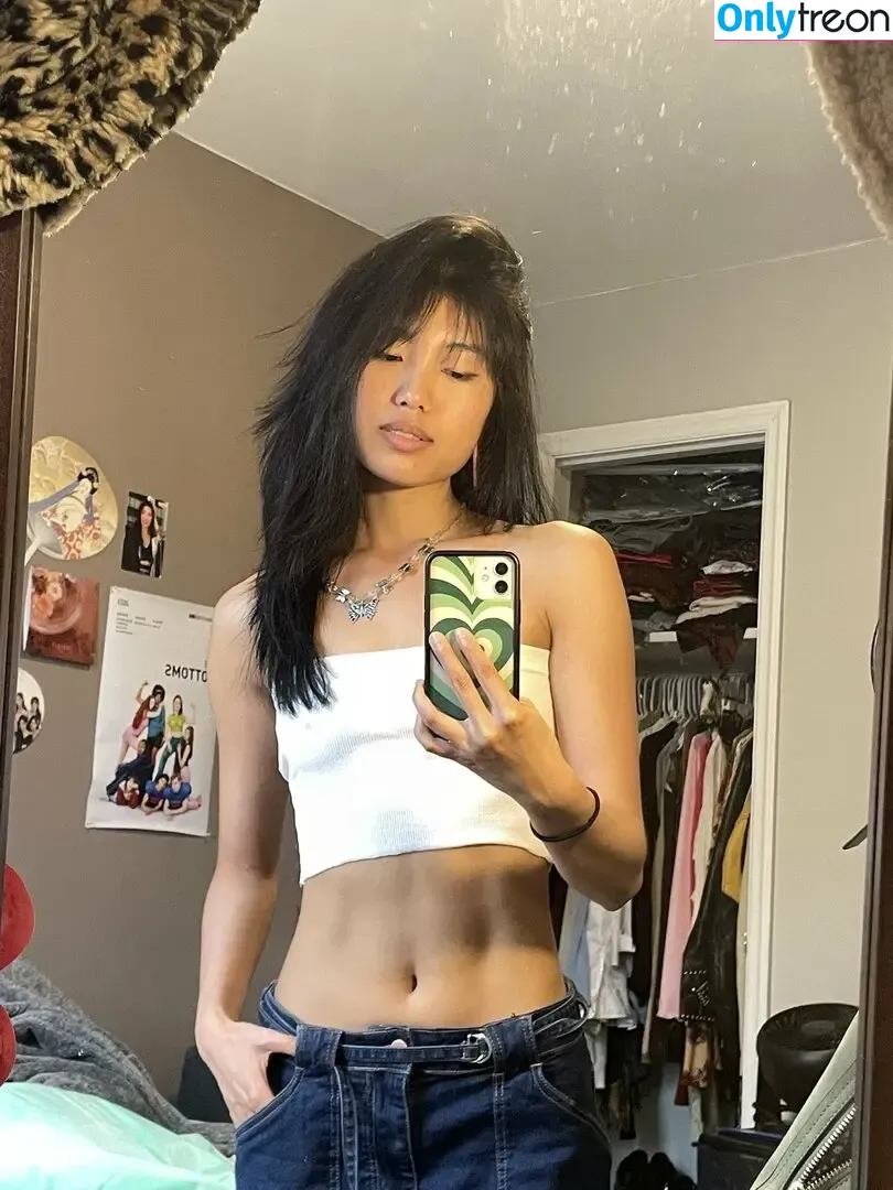 Notevenemily nude photo #0028 (stillnotemily)