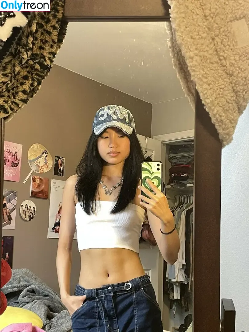 Notevenemily nude photo #0029 (stillnotemily)