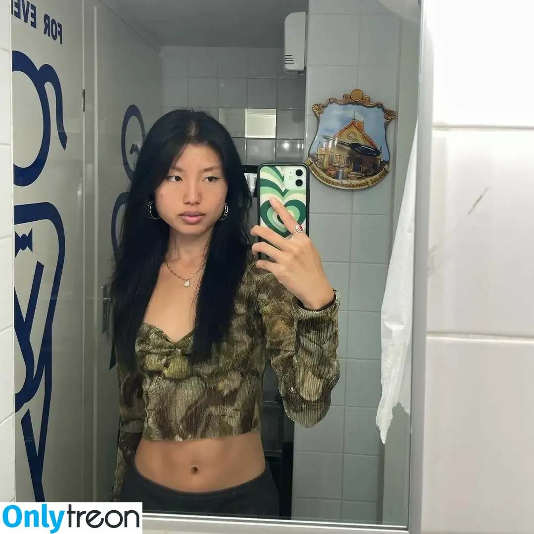 Notevenemily nude photo #0067 (stillnotemily)