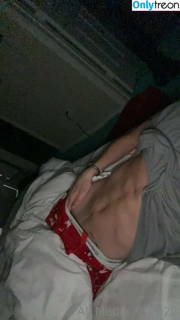 notgavinn nude photo #0003 (notgavin)