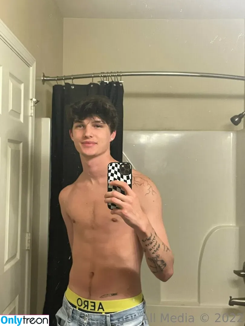 notgavinn nude photo #0007 (notgavin)