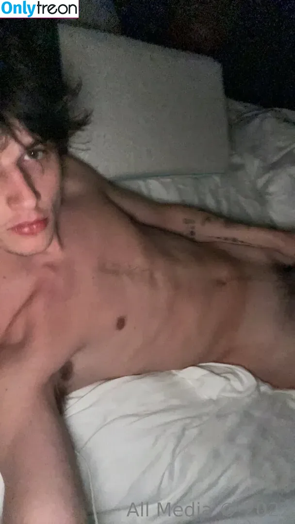 notgavinn nude photo #0020 (notgavin)