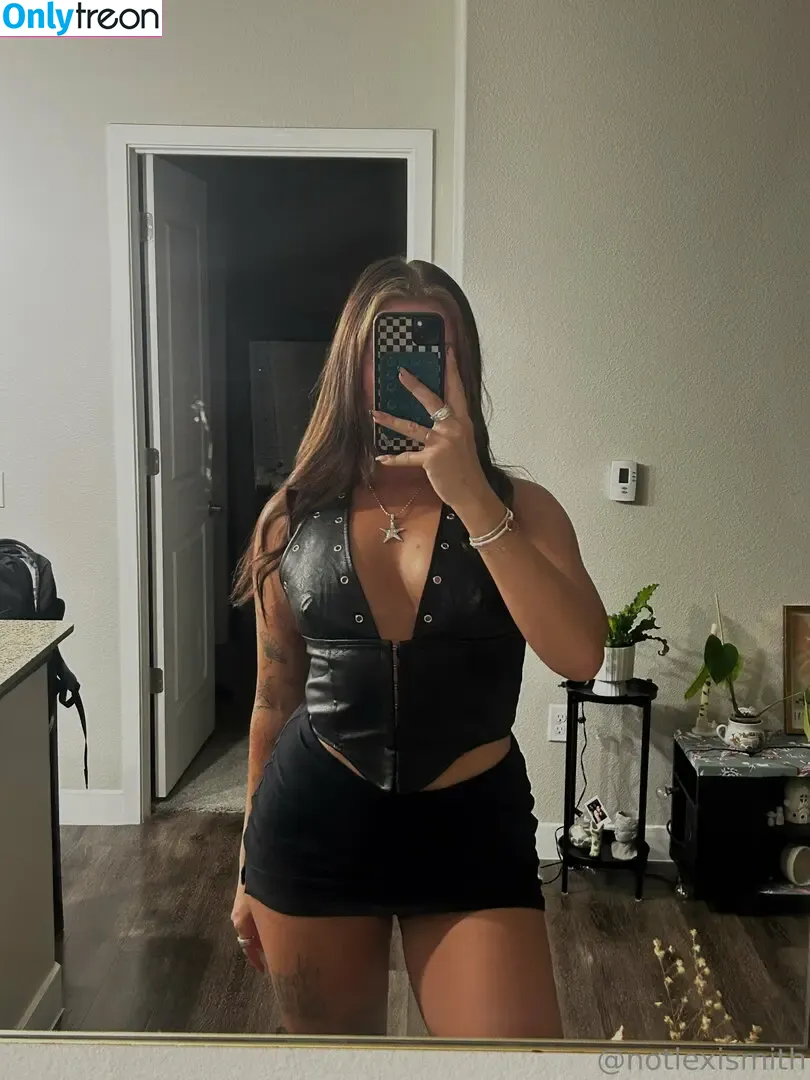 notlexismith nude photo #0107 (imnotlexismith / makemebegforit)
