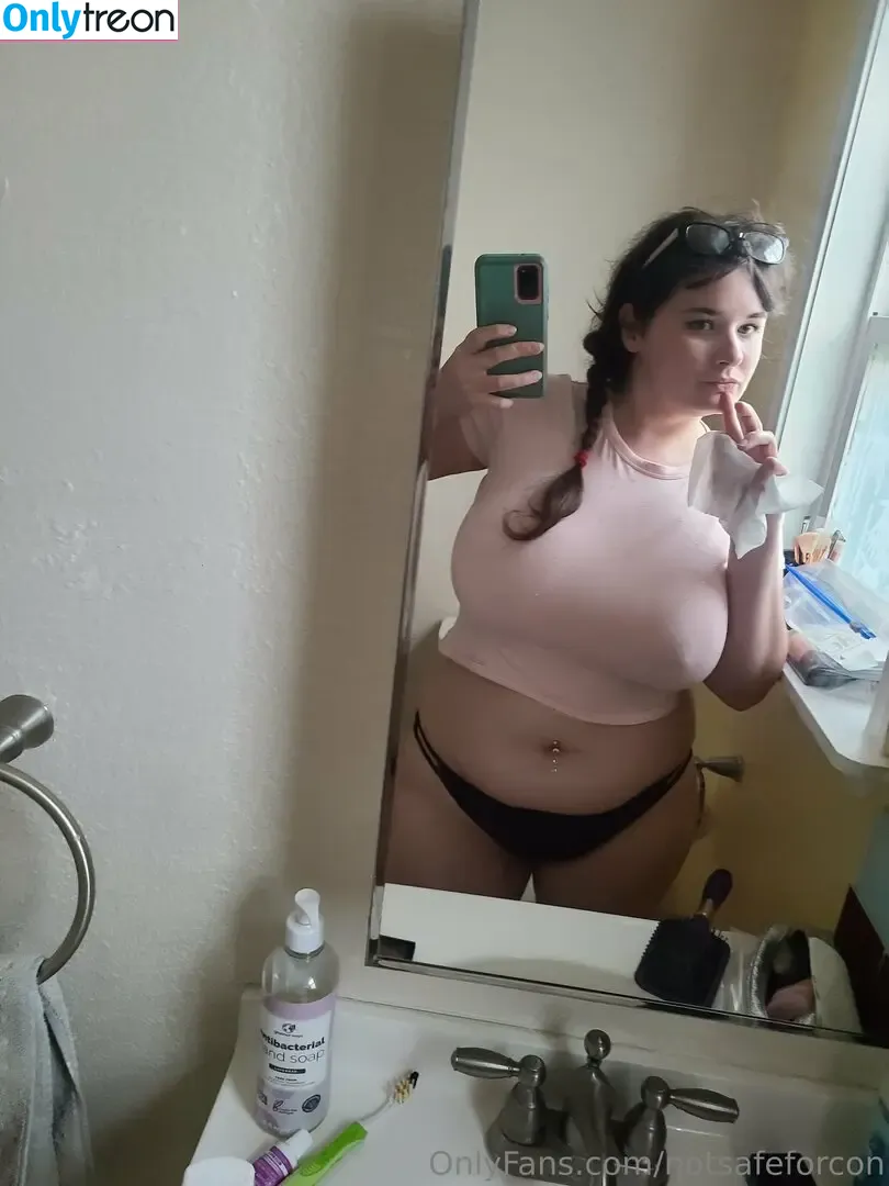 notsafeforcon nude photo #0182 (nsfcon)