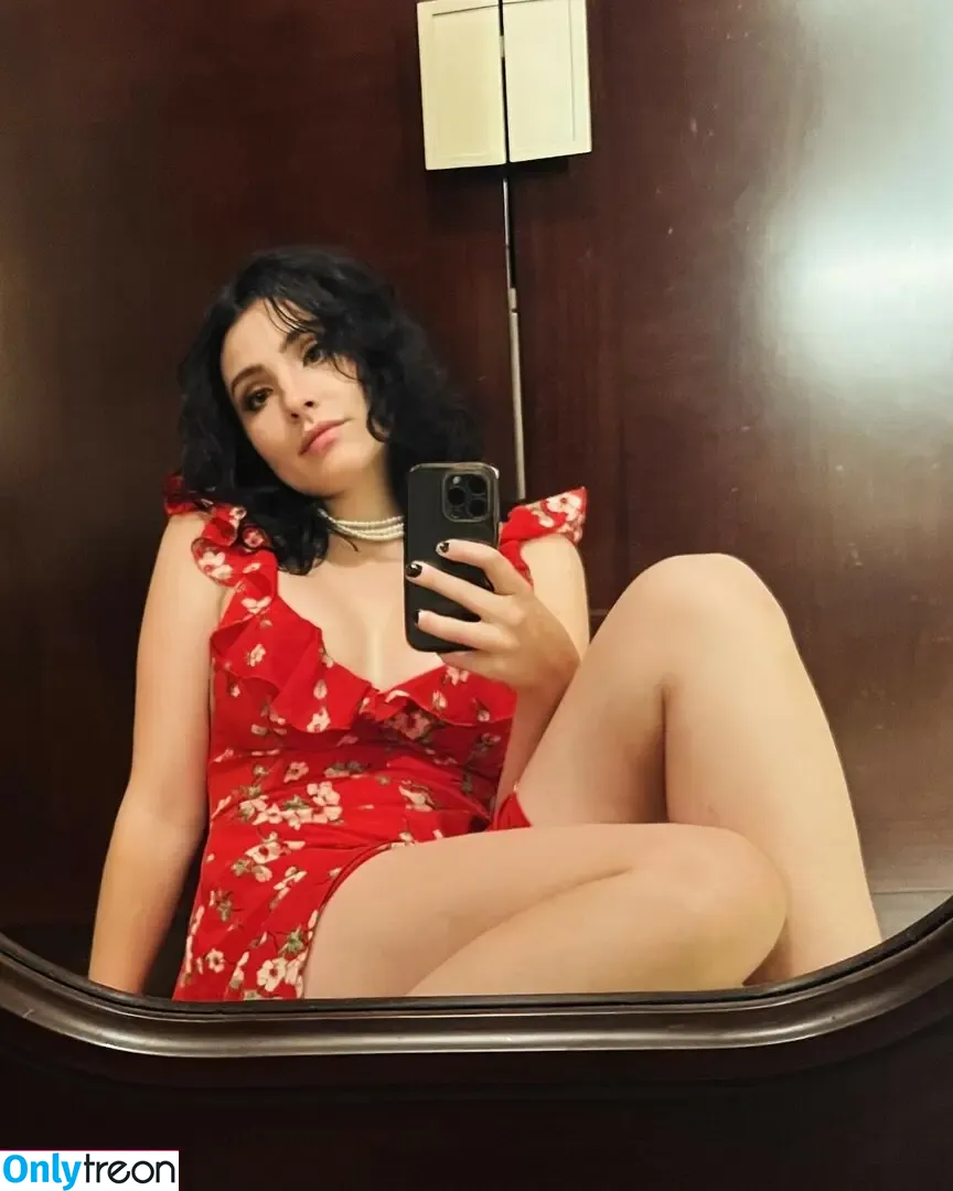 Notsoerudite nude photo #0117 (not_so_erudite)