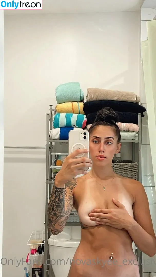 novaskyee_exclusive nude photo #0002 (novaskyee_exclusive)