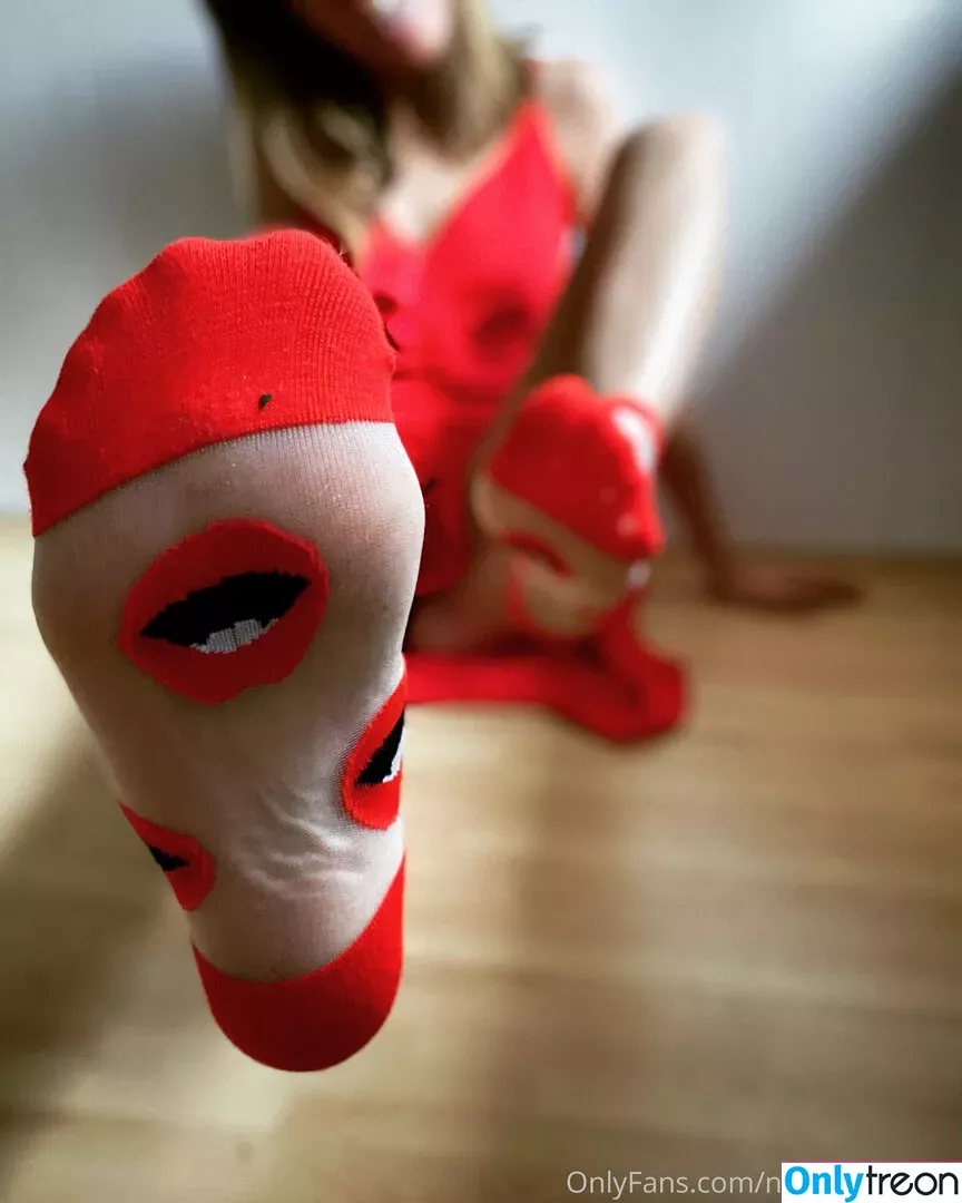novasweetf33t nude photo #0008 (sw33t3n3r)