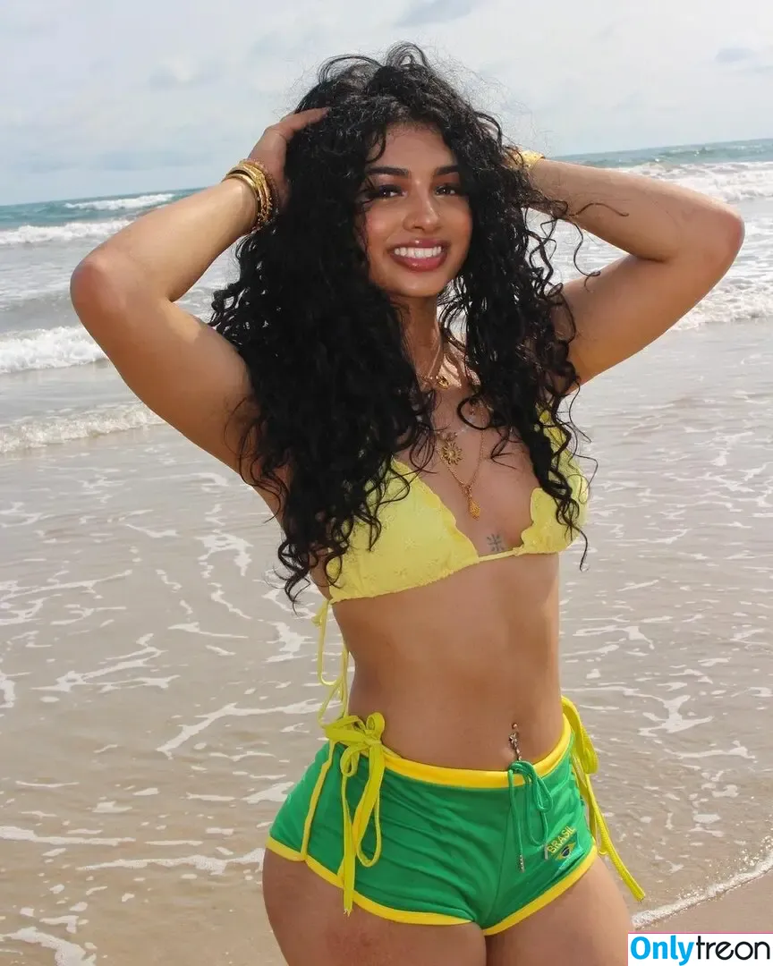 Nuha_mach nude photo #0035 (nuha._ / nuhamach / rhyheimshabazz)