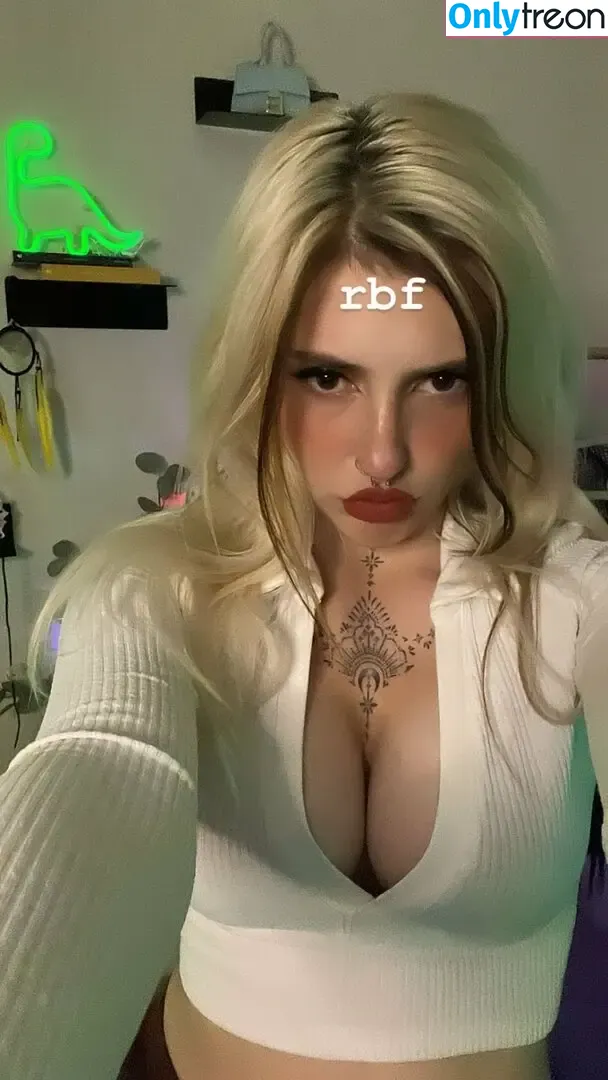 Nurse Fawn nude photo #0013 (Babyfawnx / Fawn / Fawne / Fawnx / fawntasy)