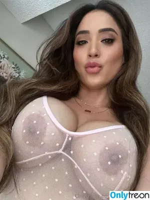 nursekarina.tv / karina_envie nude photo #0027