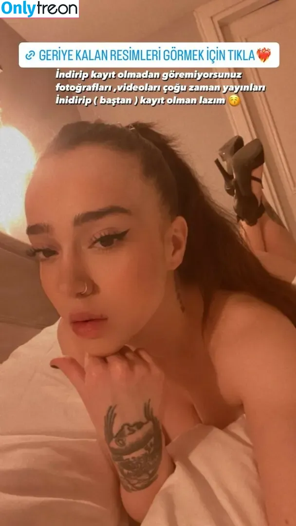 Nurseli Aksoy голая photo #0006 (punknurseli)