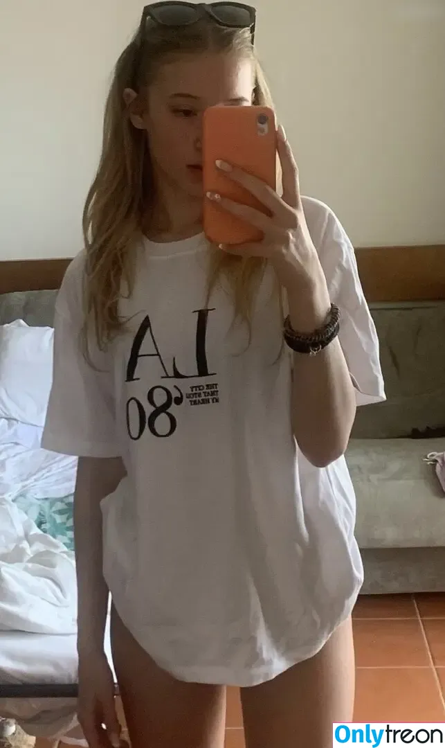 Nylaamriaa голая photo #0007 (nyla.hpr)